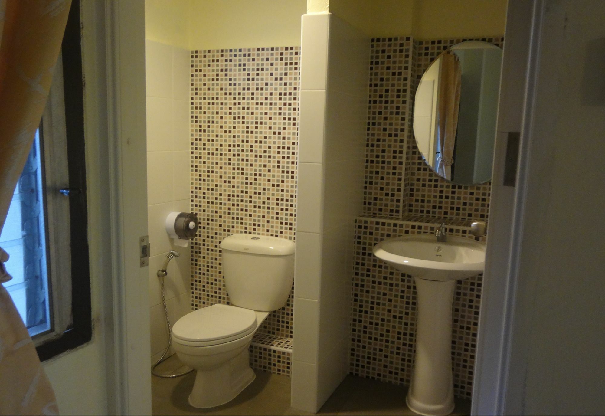 Sarabu Guest House Чиангмай Экстерьер фото