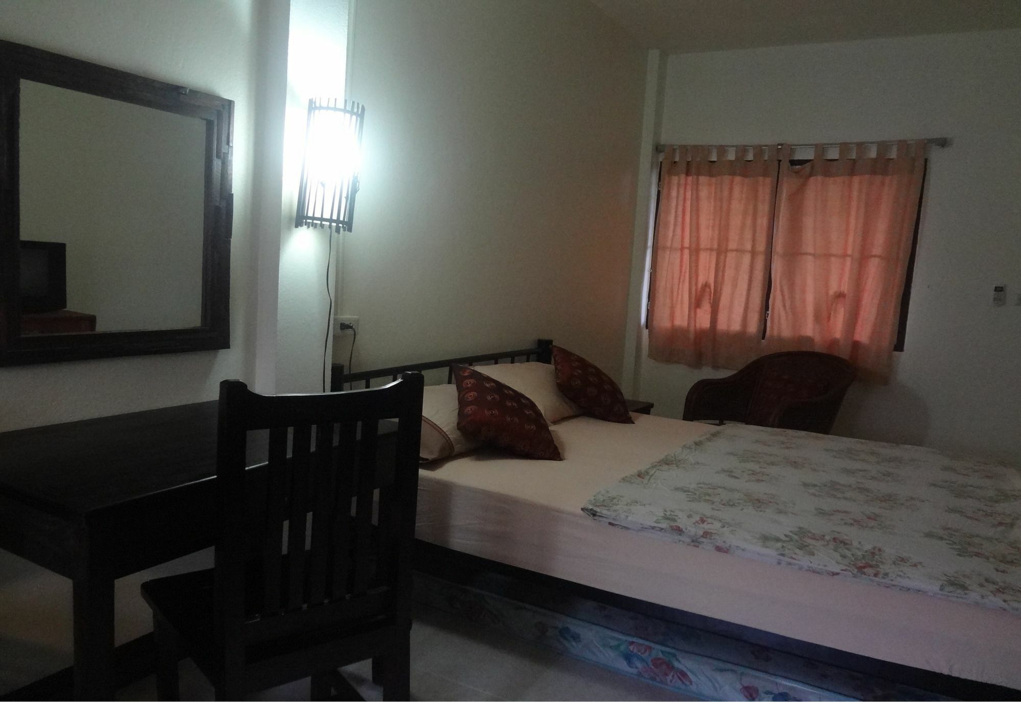 Sarabu Guest House Чиангмай Экстерьер фото